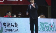 开云体育h5-沙尔克客场逆转胜对手，士气大振取胜后的情绪高涨